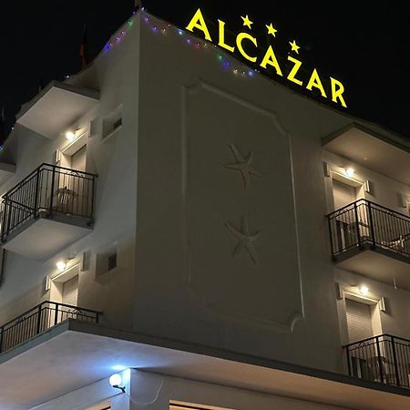 Hotel Alcazar Rímini Exterior foto
