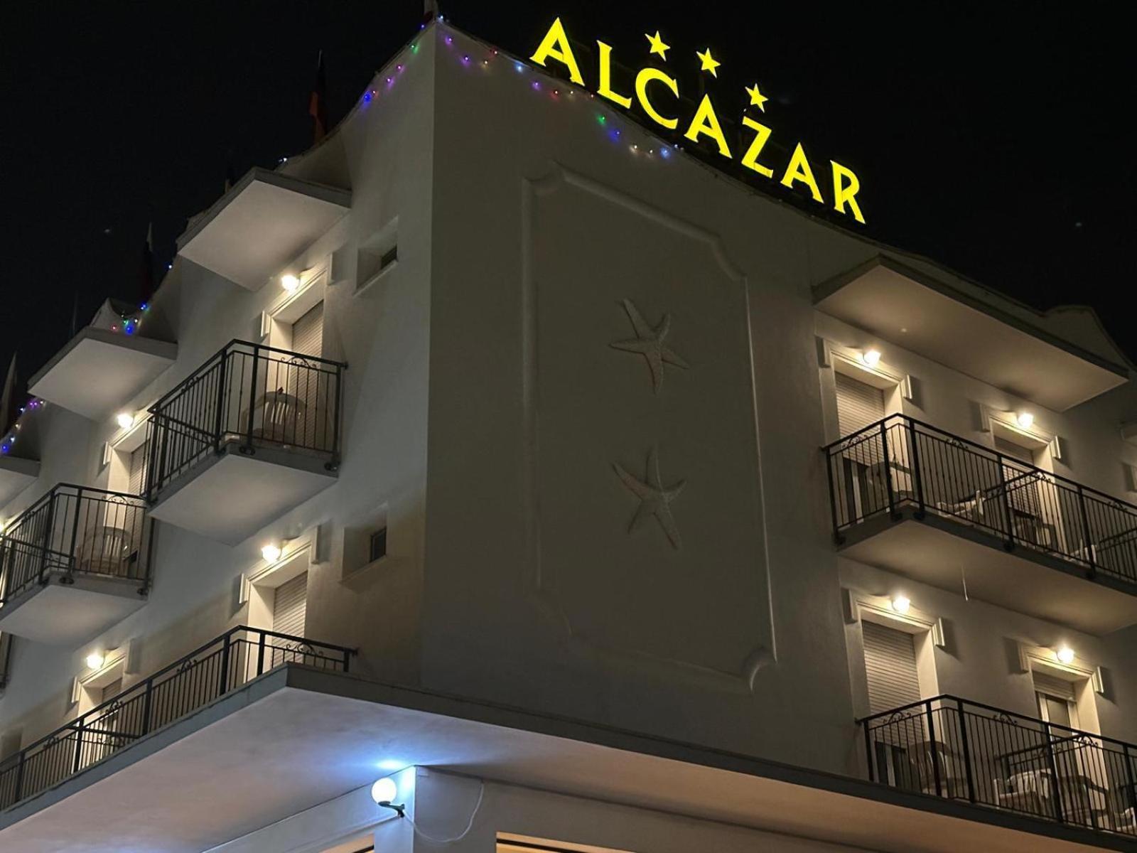Hotel Alcazar Rímini Exterior foto